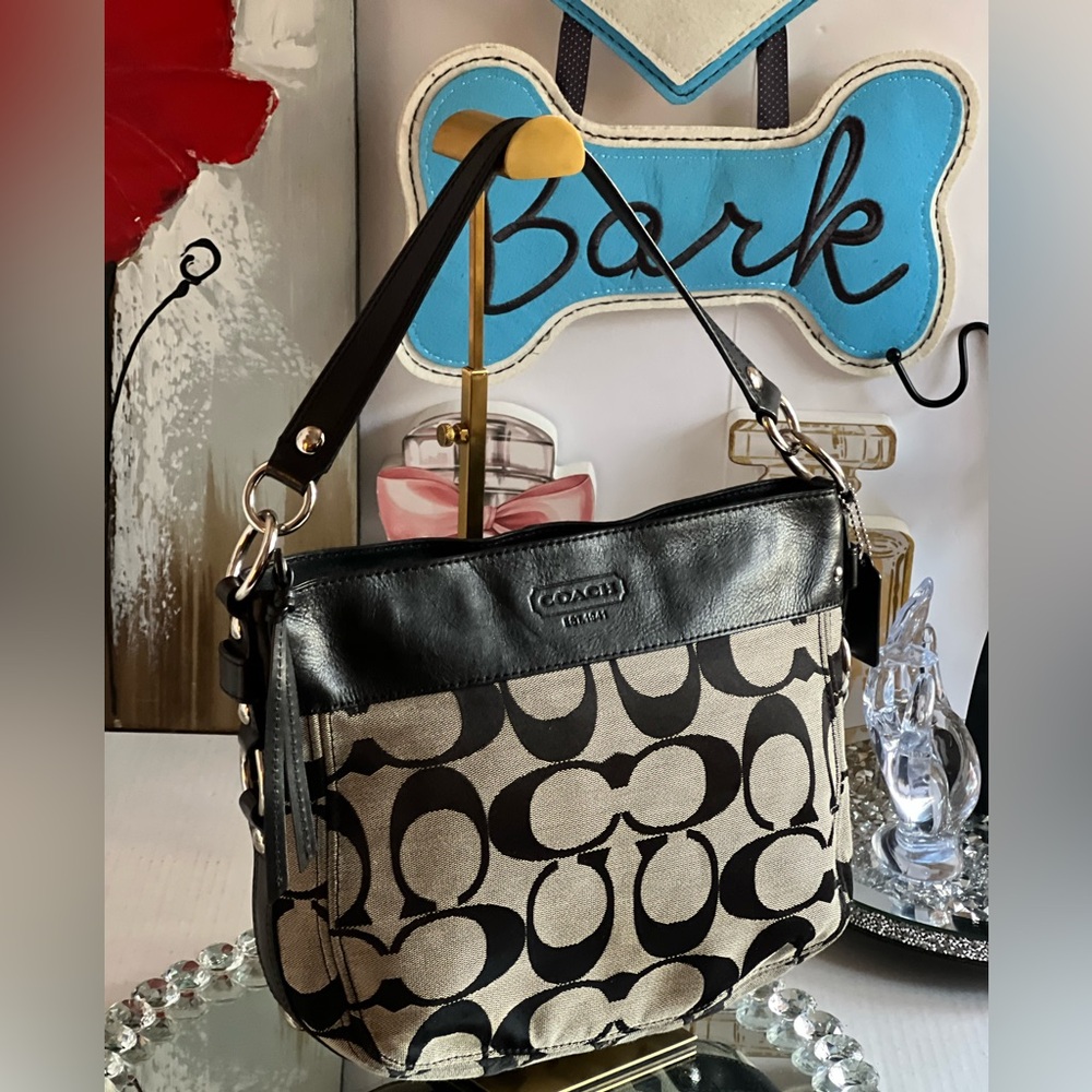 Coach Black and Cream Women's Bag - Picture 3 of 16